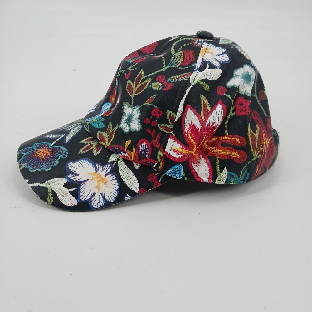 womans faux leather Tropical Floral Print Adjustable Strap Baseball Hat Black